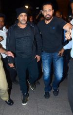 Salman Khan snapped at airport in Mumbai on 22nd June 2016